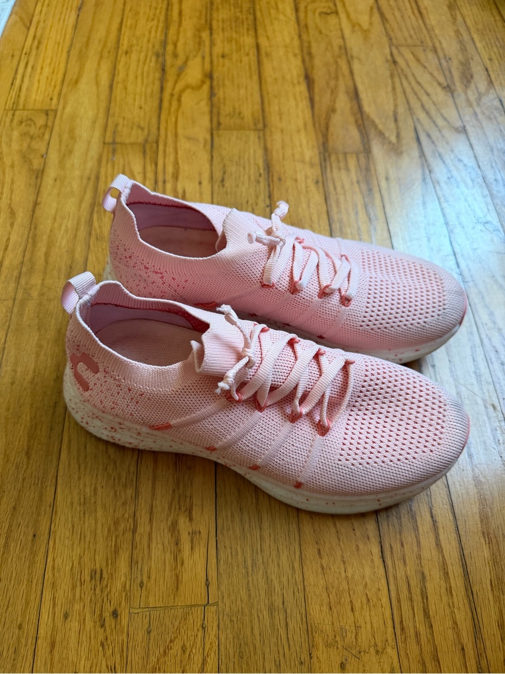 Charly Women’s Size 7 Pink Knit Lace Up Athletic Running Sneakers